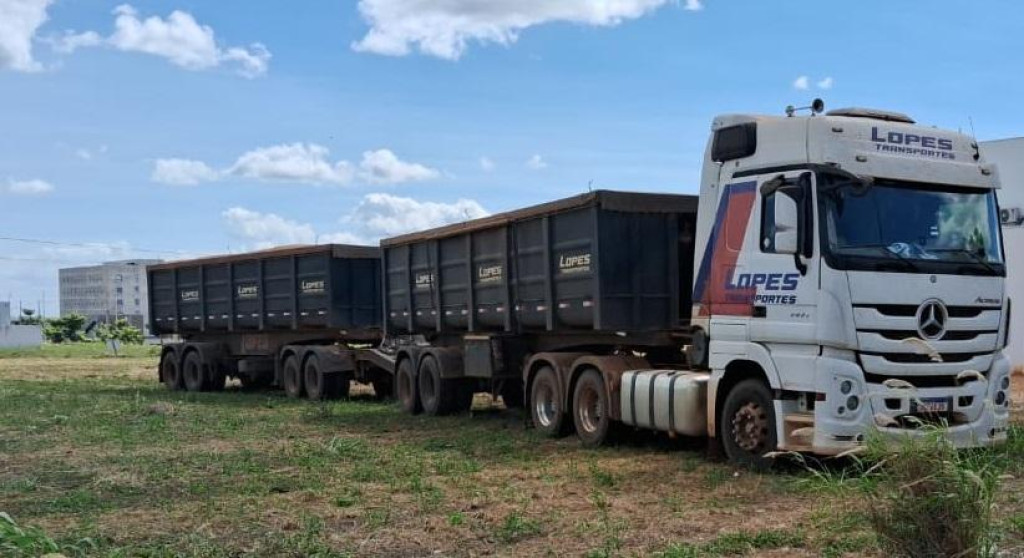 veiculos apreendidos la catedral