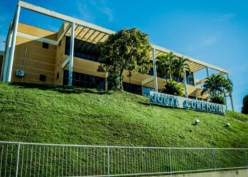 Deputado orienta prefeituras a aderirem ao cadastro Balcão Único de formalização de empresas.