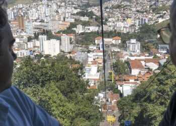 Visita a Poços de Caldas busca modelo para construção do teleférico de Barra do Garças.