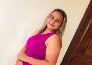 Mulher morre em grave acidente na BR-230