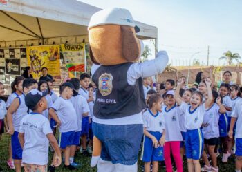Festival “De Cara Limpa Contra as Drogas” promove integração e diversão para os alunos de Barra do Garças na Vila Olímpica.
