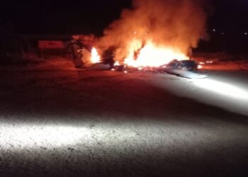 Vídeo: Avião é incendiado na região garimpeira de Itaituba