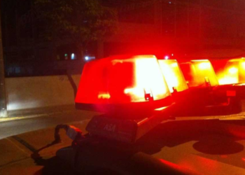 Suspeito de esfaquear namorada é preso em flagrante pela Polícia Militar.