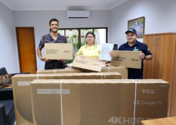 Prefeitura recebe noteboobks e televisores do Ministério Público de MT para videomonitoramento da cidade.