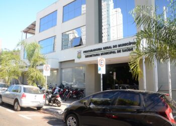 Secretaria Municipal de Saúde publica edital de processo seletivo simplificado para contratação imediata de médicos em Cuiabá; seletivo para médicos e dentistas continua valendo