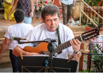 Prefeito e primeira-dama lamentam falecimento do professor Pio Toledo, aos 73 anos