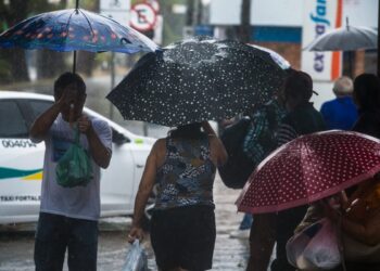 Litoral do Ceará deve receber chuvas intensas até sexta-feira | Ceará