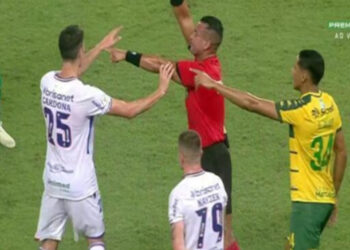 Cuiabá x Fortaleza tem chuva de gols, expulsões e até “olé” da torcida – veja | RDNEWS