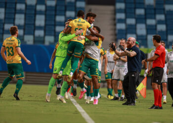 Cuiabá massacra Fortaleza na Arena e deixa a zona de rebaixamento | RDNEWS