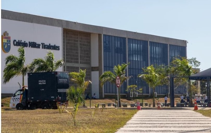 Alunos com deficincia so expulsos de colgio da PM