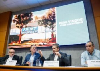 Presidente do TCE apoia incentivo industrializao