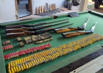 Polícia Civil fecha fábrica clandestina de armas de fogo e prende idoso responsável pelo local