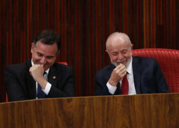 Lula pede a Lira e Pacheco que evitem dar prioridade a projetos que ‘atiçam a intolerância’