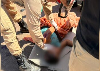 Acidente entre motocicletas deixa vítima com suspeita de TCE em Itaituba