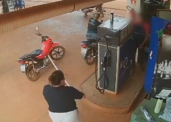 Mulher é presa após agredir frentista em posto de combustível em Medicilândia, Pará