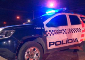 Motoqueiro é baleado por PM após tentar atropelar policiais em Confresa.