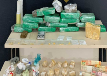 Traficantes que atuavam na modalidade delivery são presos com grande quantidade de drogas.