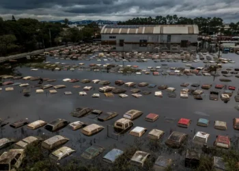 Desastre climático faz vendas da indústria caírem 15,6% em maio no RS