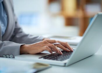 Simplifique o processo de aquisição da sua empresa