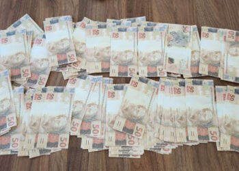 Suspeito é preso por tentar comprar moto usando R$ 8 mil em cédulas falsas | RDNEWS