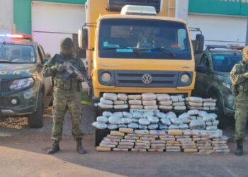 Gefron apreende caminhão de prefeitura com 153 tabletes de “supermaconha” | RDNEWS