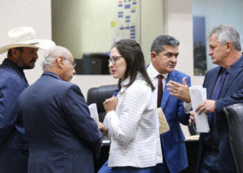 Chapa Júlio-Janaina pode se tornar realidade, alerta deputado Barranco | RDNEWS