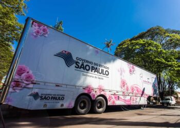 Carreta do programa Mulheres de Peito oferece exames gratuitos de mamografia em Presidente Venceslau