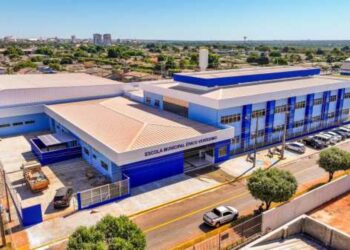 Com investimento de R$ 16,4 milhões, novo prédio da Escola Érico Veríssimo é inaugurado em Lucas do Rio Verde