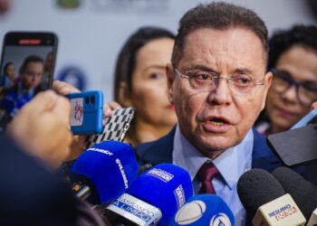 "Guerra institucional"…