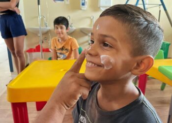 Abelardo Santos alerta para danos à pele das crianças pela longa exposição ao sol