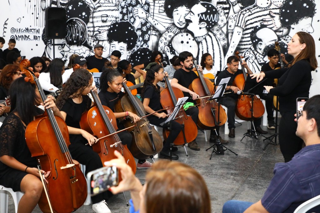 Espetáculo emocionante marca encerramento das atividades do primeiro semestre de