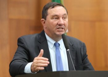 Petista: “Deputado joga para sua bolha; AL não tem competência”