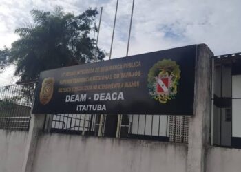 Roubo em Balsa no Rio Tapajós: Polícia em Busca dos Assaltantes