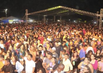 Temporada de Praia em São Félix do Araguaia encerra sendo um dos roteiros turísticos mais procurados do Estado.
