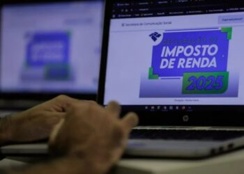 Veja quem recebe primeiro a restituio do Imposto de Renda