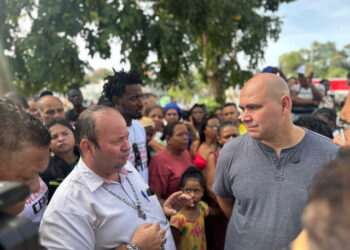 Após protesto, Abilio estuda opções para manter ambulantes no Centro de Cuiabá | RDNEWS