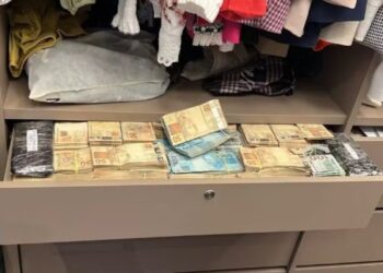 PF apreende R$ 3 milhões na casa de ex-prefeito acusado de desvios