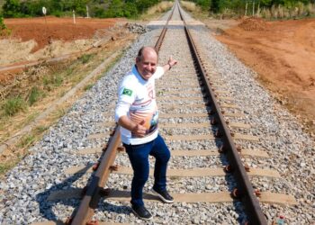 Ferrovia permitirá mais renda e competitividade ao agro de MT, destaca Deputado do Araguaia.
