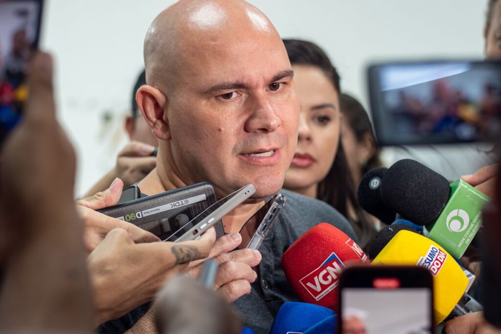 Abilio quer apoio da AL para impedir perda R$ 100