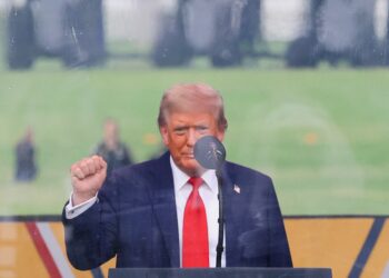 Trump diz que EUA podem se envolver em conflito entre Israel e Irã