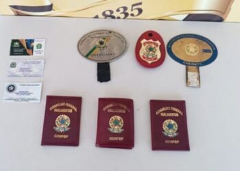 Quatro so presos em gabinete de prefeito em MT ao se passar por delegado da PF