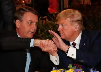 Bolsonaro diz que não se alegra com tarifaço de Trump e que anistia traria paz | RDNEWS