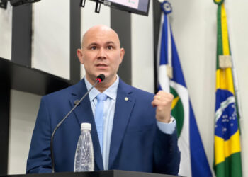 Abilio retira da Câmara projeto que cortava adicional de férias de professores | RDNEWS