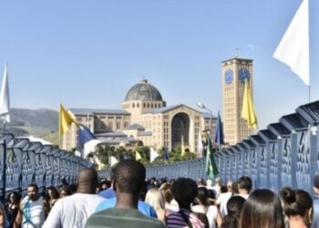 Corpo encontrado enterrado em rea do Santurio de Aparecida