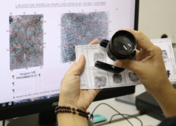Processo de papiloscopistas contra peritos por  funções roubadas volta tramitar | FOLHAMAX