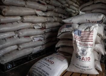 Governo Trump vai destruir alimentos que seriam para ajuda externa | FOLHAMAX