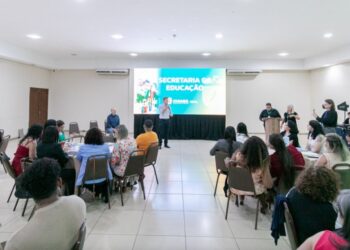 Cuiab rene coordenadores de 82 escolas | FOLHAMAX