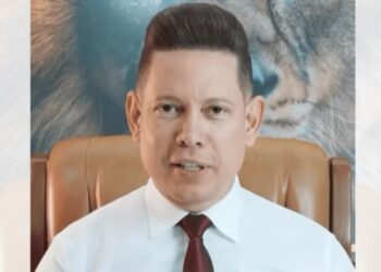 Bispo acusado de manipulao digital no YouTube | FOLHAMAX