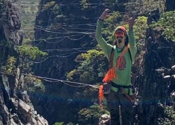 Turista morre aps queda de 50 metros em Chapada | FOLHAMAX
