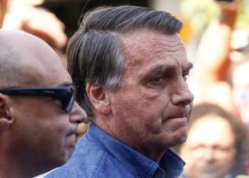 Áudios em celular apreendido mostram Bolsonaro irritado com acusação | FOLHAMAX
